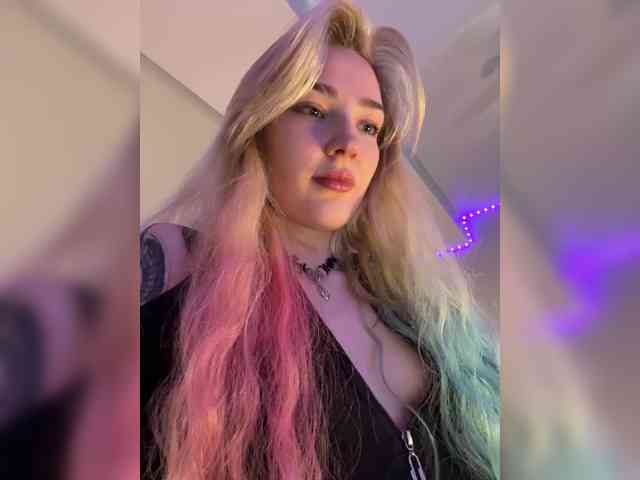 AlinnaAnnila webcam
