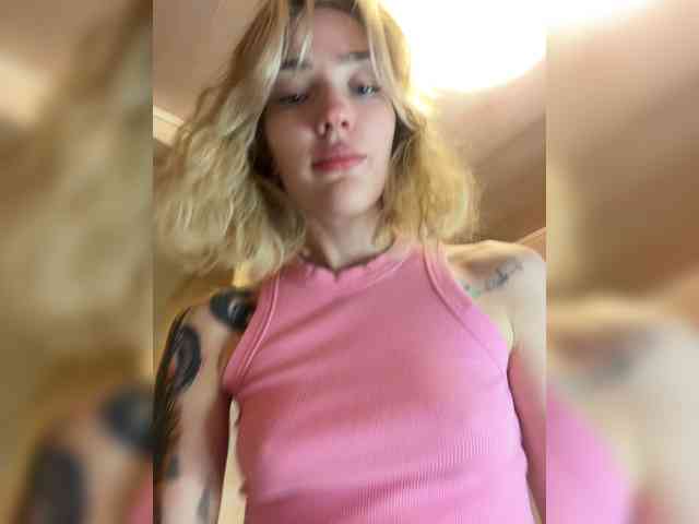 Looonacom Live Webcam on BongaCams