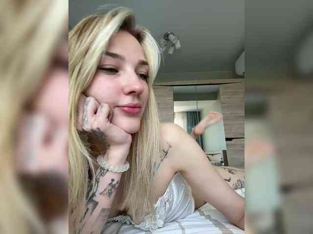 AlinnaAnnila webcam
