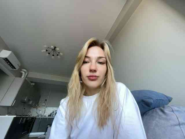 Looonacom Sex Cam Show