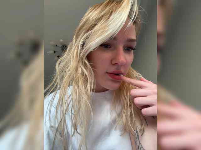 AlinnaAnnila webcam