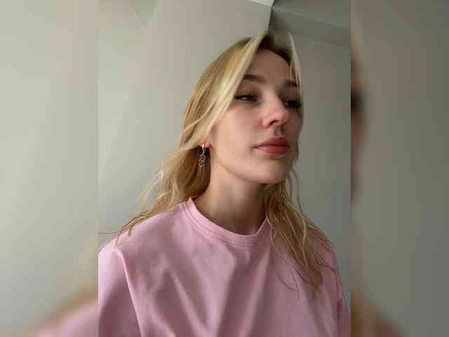 AlinnaAnnila webcam