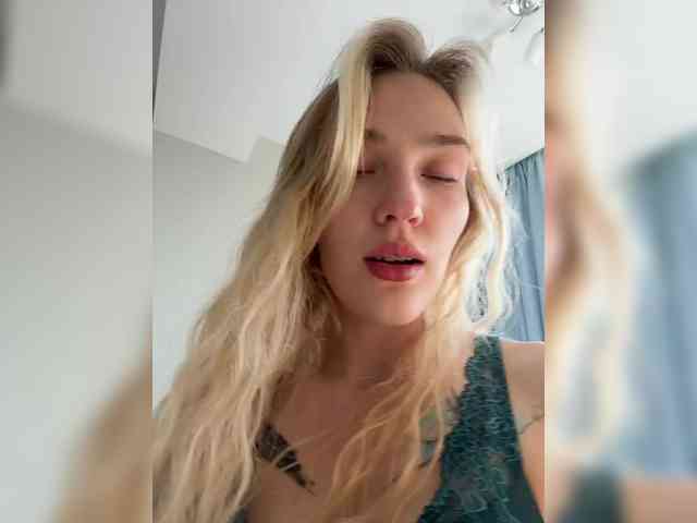 AlinnaAnnila webcam
