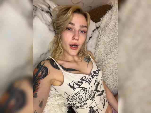 AlinnaAnnila webcam