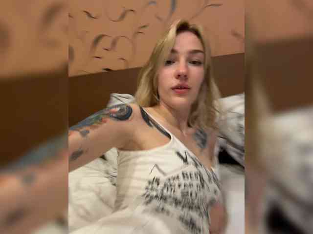 AlinnaAnnila webcam
