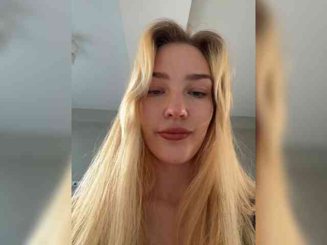 AlinnaAnnila webcam