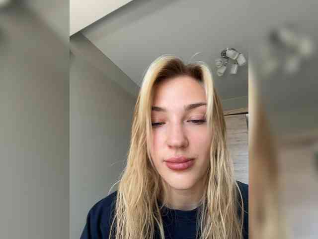AlinnaAnnila webcam
