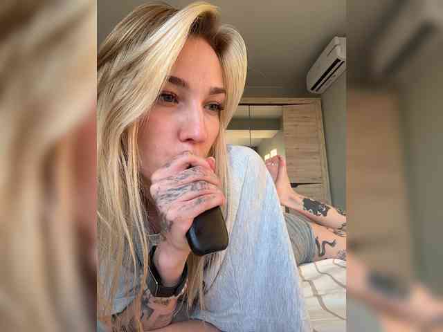 AlinnaAnnila webcam