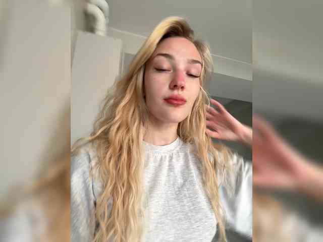 AlinnaAnnila webcam