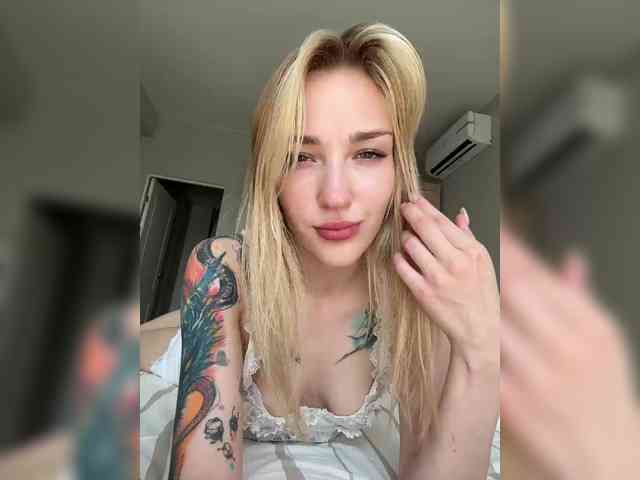 AlinnaAnnila webcam