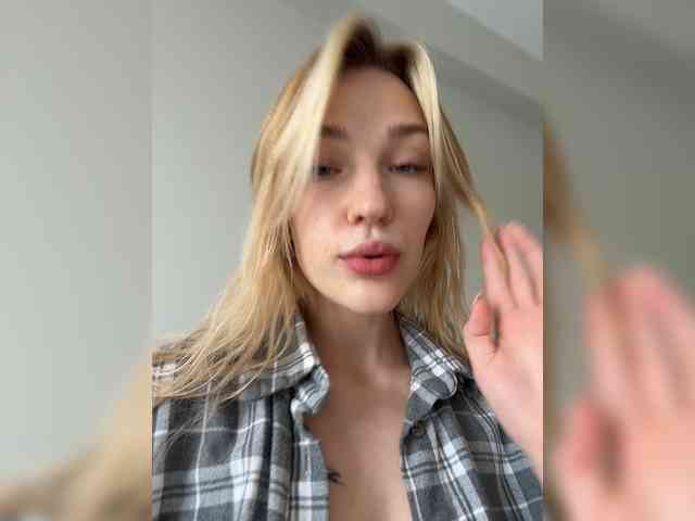 AlinnaAnnila webcam