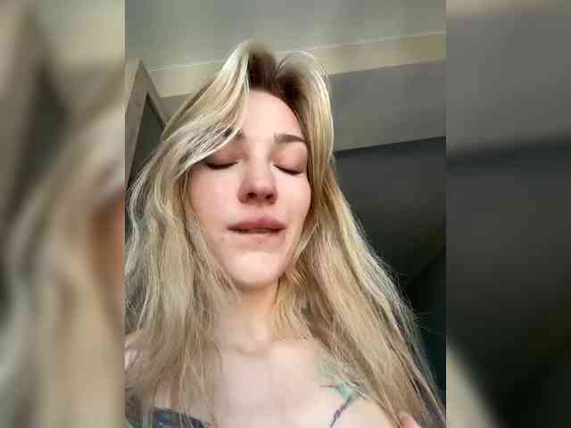 AlinnaAnnila webcam