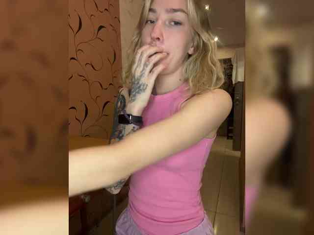 AlinnaAnnila webcam
