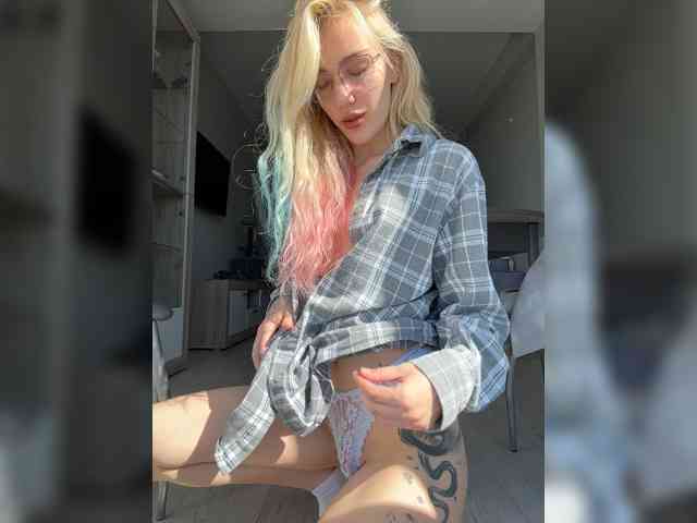 AlinnaAnnila webcam