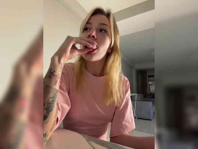 AlinnaAnnila webcam