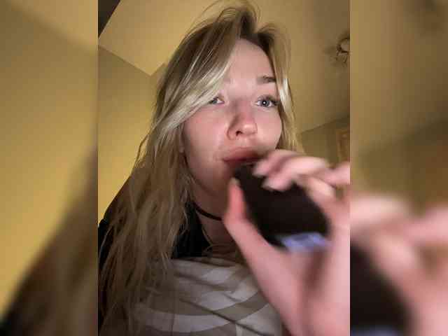AlinnaAnnila webcam
