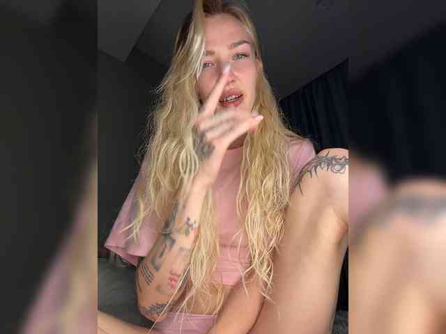 AlinnaAnnila webcam