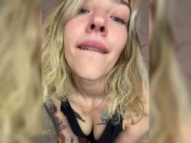 AlinnaAnnila webcam