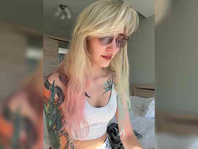 AlinnaAnnila webcam