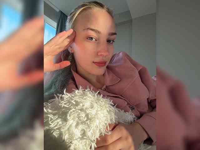 AlinnaAnnila webcam