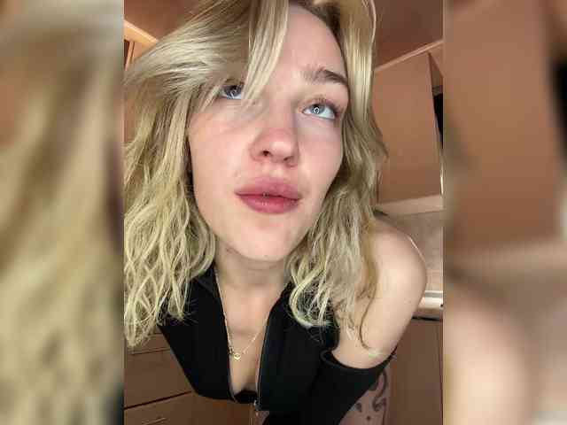 AlinnaAnnila webcam