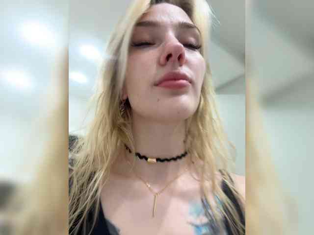 AlinnaAnnila webcam