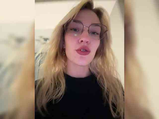 AlinnaAnnila webcam