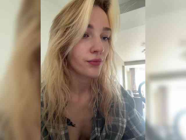 AlinnaAnnila webcam