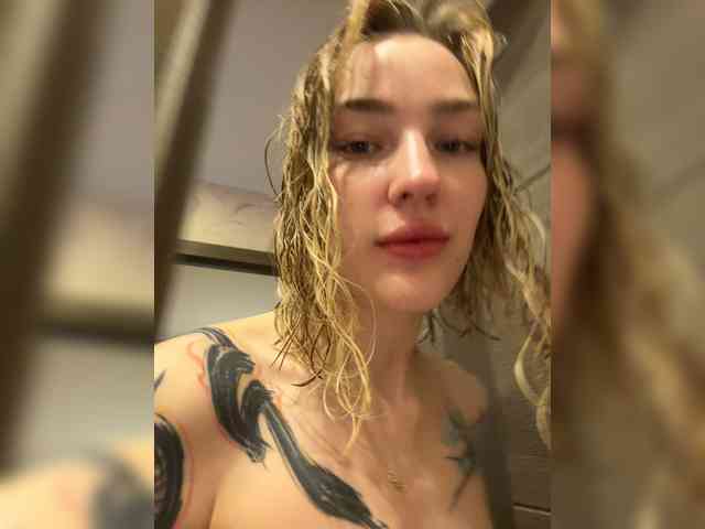 AlinnaAnnila webcam