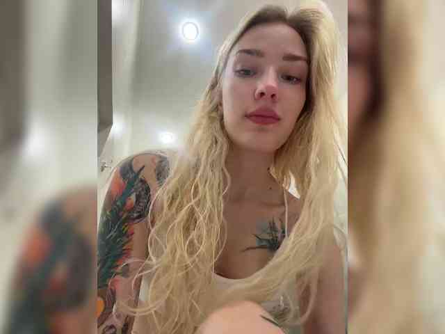 AlinnaAnnila webcam
