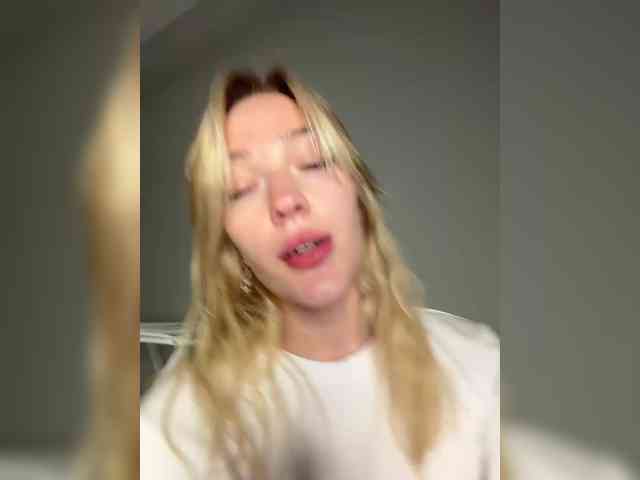 AlinnaAnnila webcam