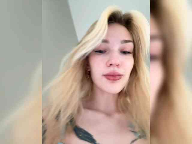 Looonacom Sex Cam Show