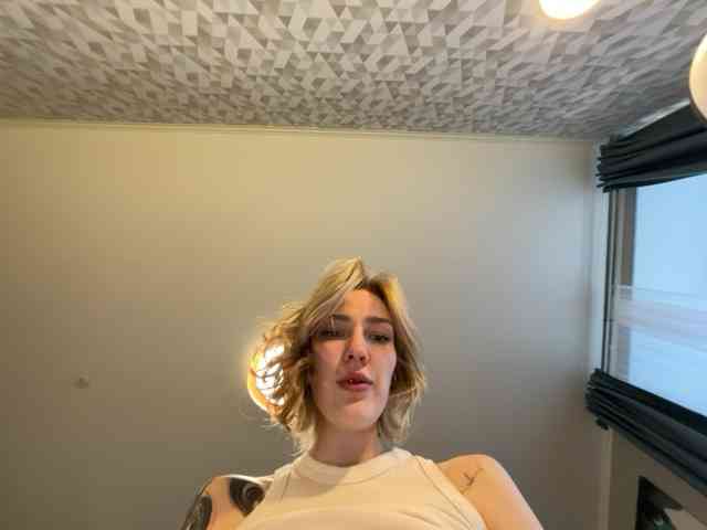 AlinnaAnnila webcam