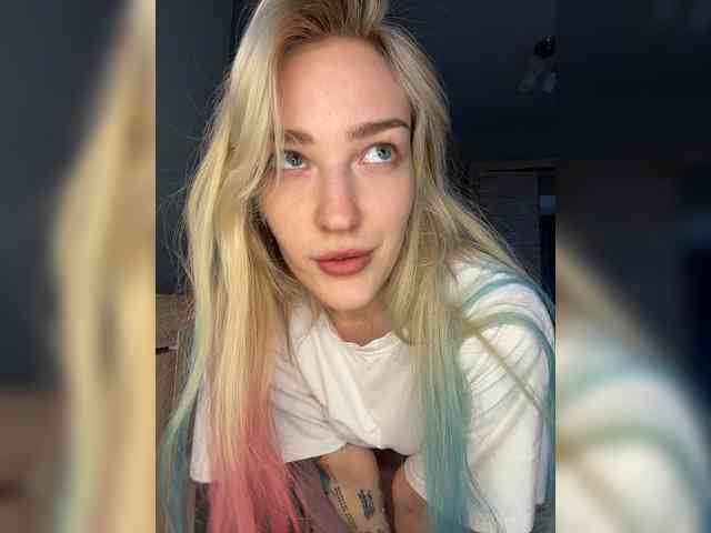 AlinnaAnnila webcam