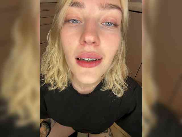 AlinnaAnnila webcam
