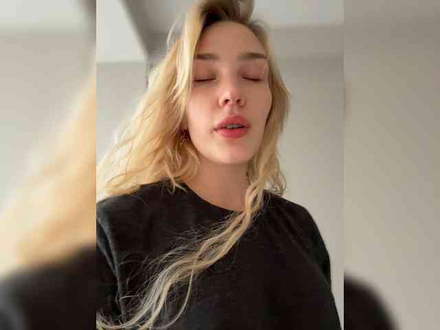 AlinnaAnnila webcam