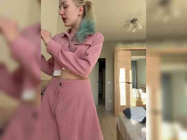 AlinnaAnnila webcam