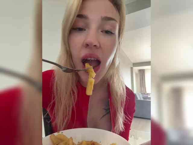 AlinnaAnnila webcam