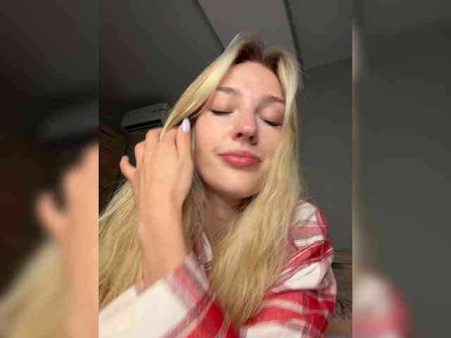 AlinnaAnnila webcam