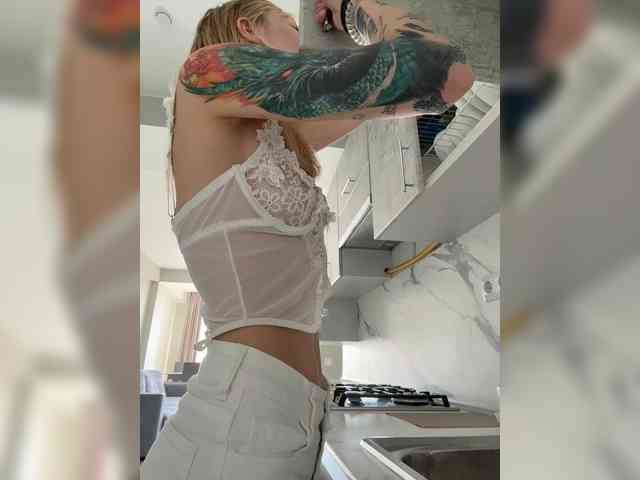 AlinnaAnnila webcam