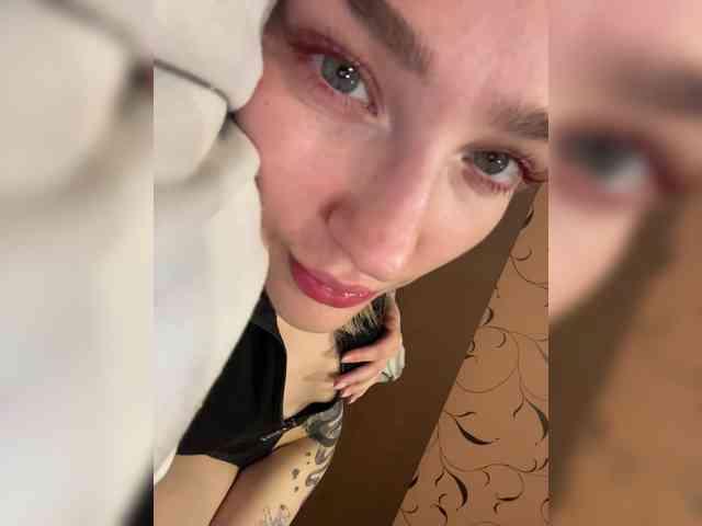 AlinnaAnnila webcam