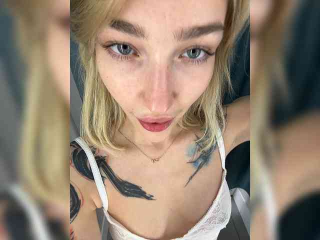 AlinnaAnnila webcam