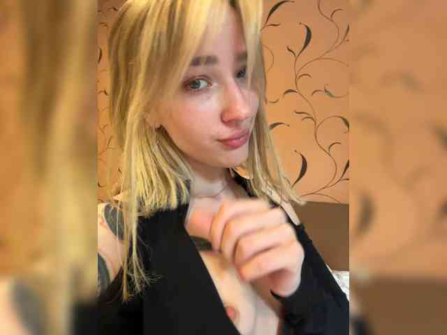AlinnaAnnila webcam