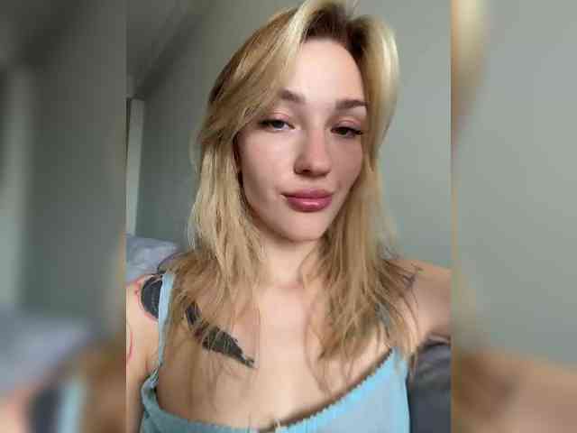 Looonacom Sex Cam Show