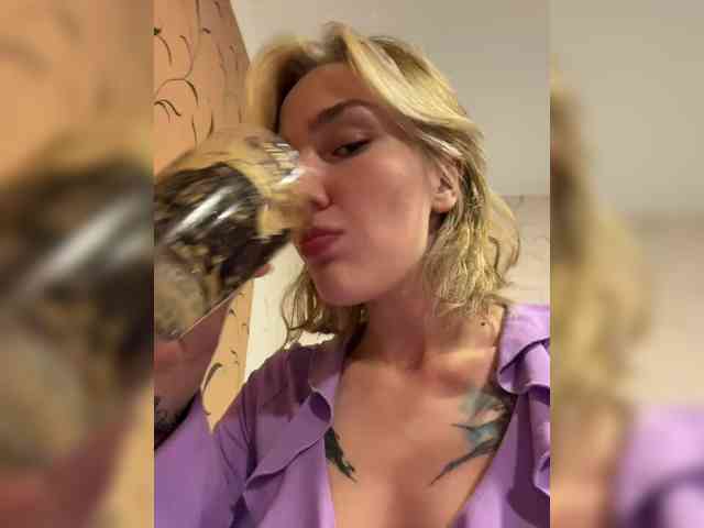 AlinnaAnnila webcam