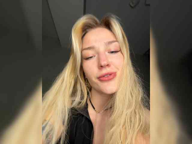 AlinnaAnnila webcam