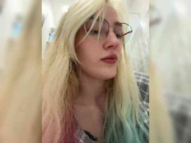 AlinnaAnnila webcam