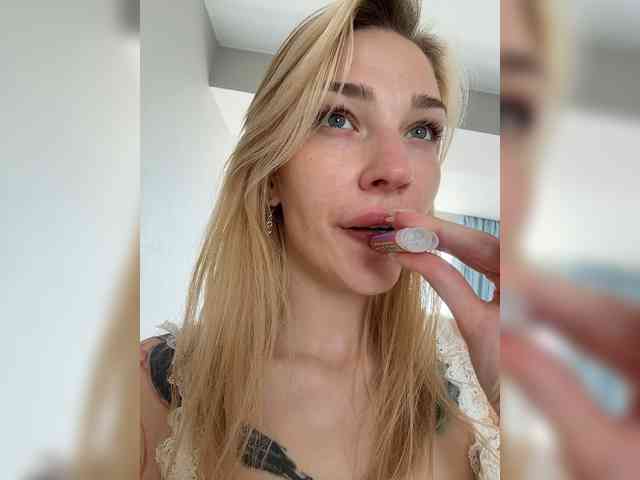 AlinnaAnnila webcam