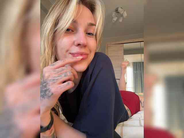 AlinnaAnnila webcam