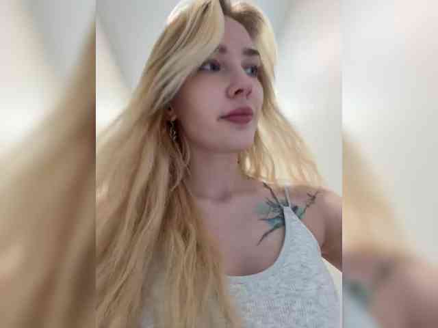 Model: AlinnaAnnila